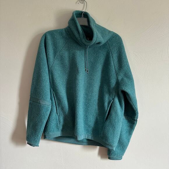 NIke Therma Fleece Cowl Cozy Teal Sweater - Picture 5 of 10